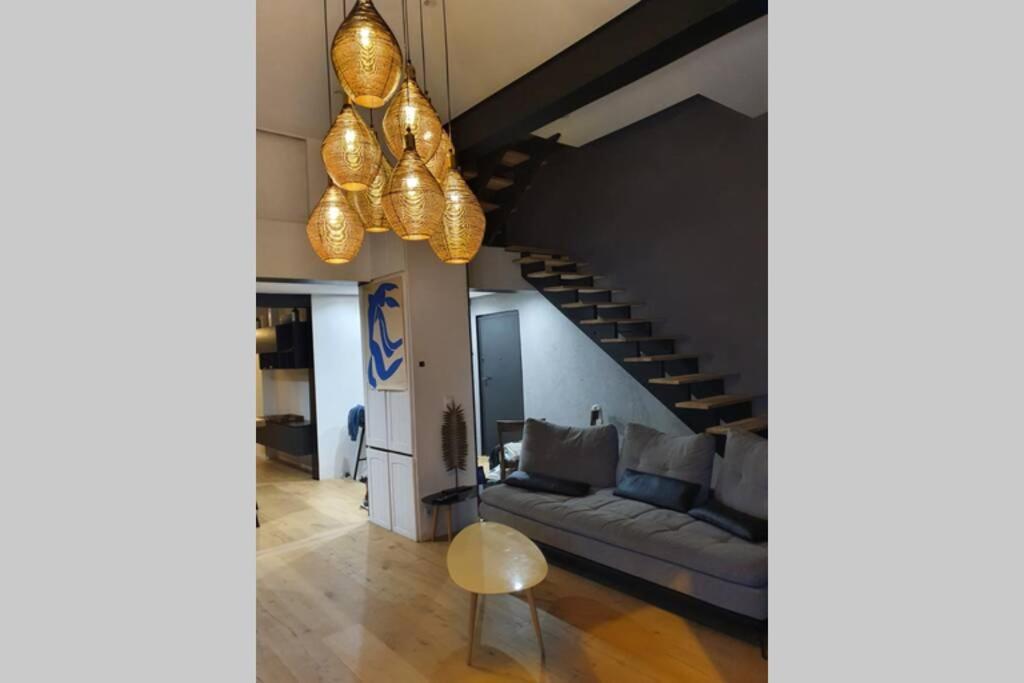 Loft De Type Industriel Et Spacieux นีซ ภายนอก รูปภาพ