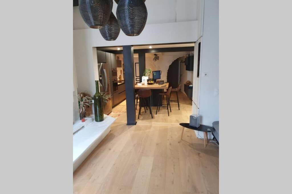 Loft De Type Industriel Et Spacieux นีซ ภายนอก รูปภาพ