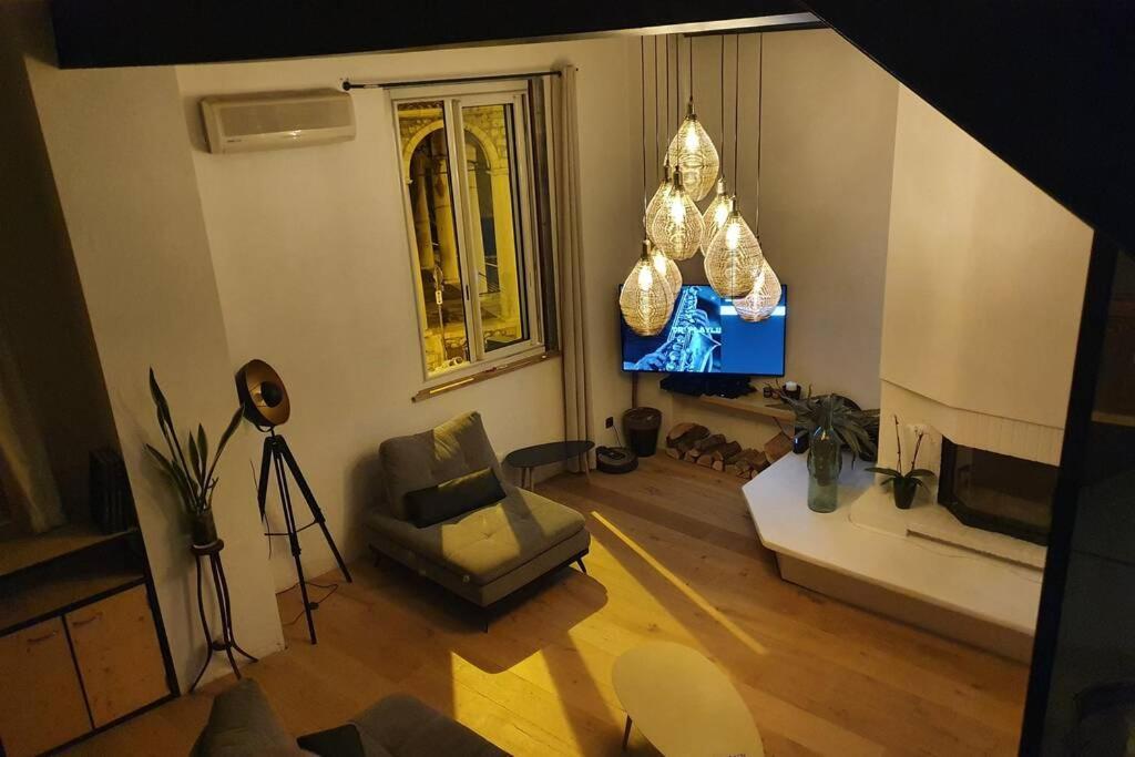 Loft De Type Industriel Et Spacieux นีซ ภายนอก รูปภาพ