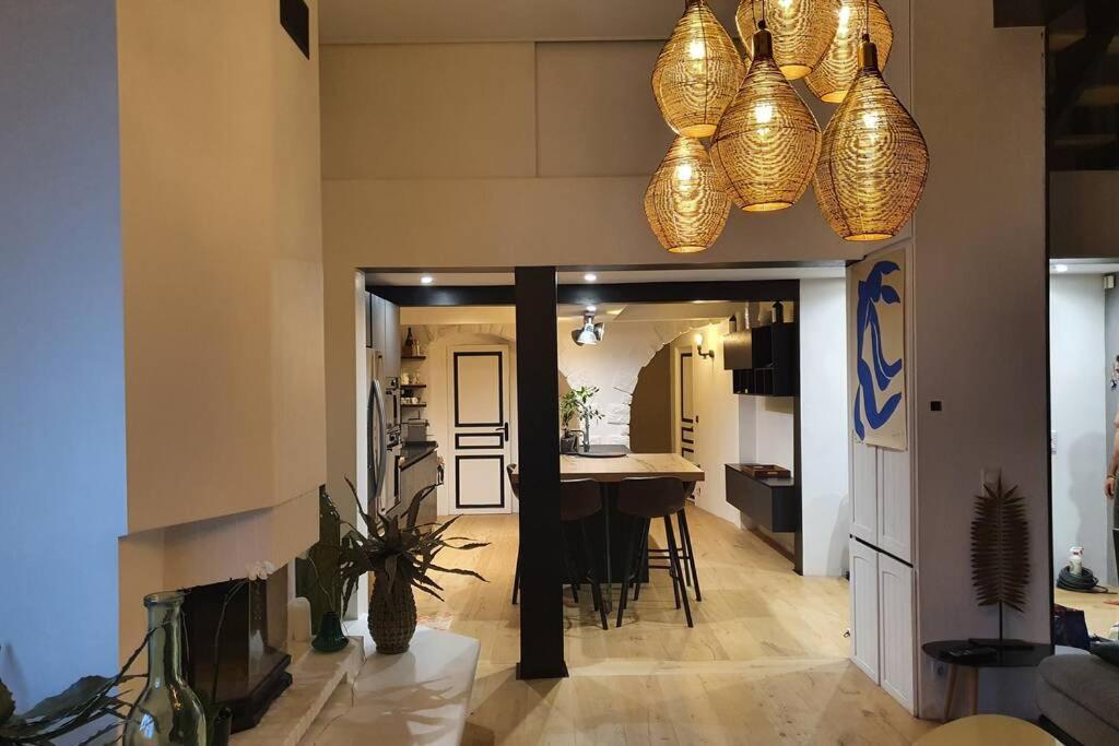 Loft De Type Industriel Et Spacieux นีซ ภายนอก รูปภาพ